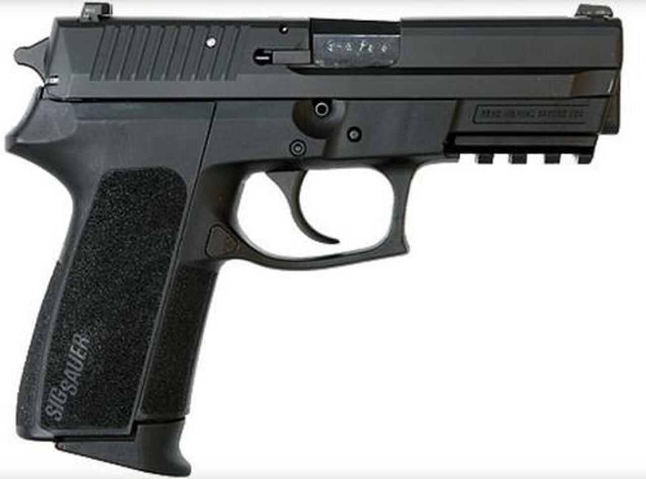 Sig SP2022 .40SW, Night Sights, 10rd Mags, Black