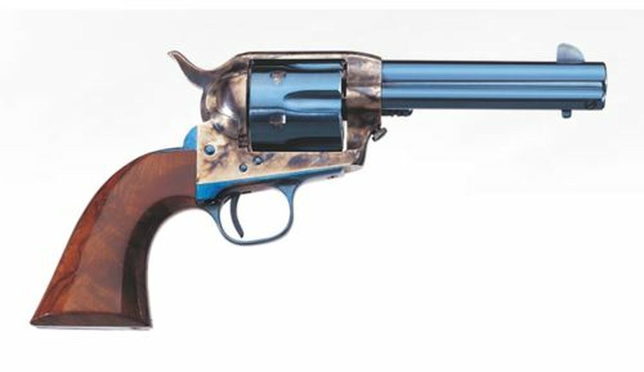 Uberti 1873 Cattleman .45 Colt, 5.5″ Barrel, Walnut Grips, Charcoal Blue, 6rd