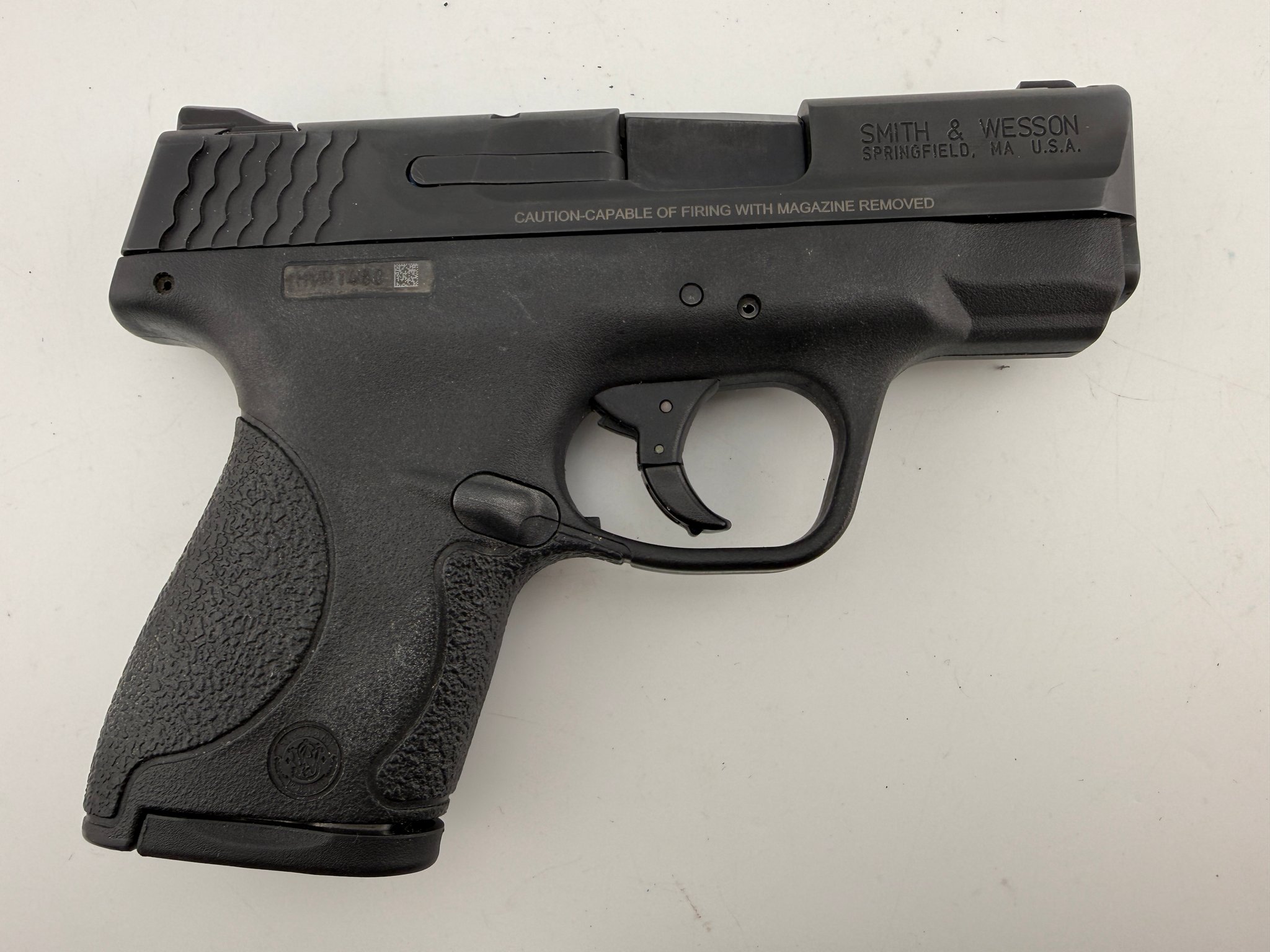 Smith & Wesson M&P40 M2.0 Compact 40 S&W Police Trade-In Pistols (New