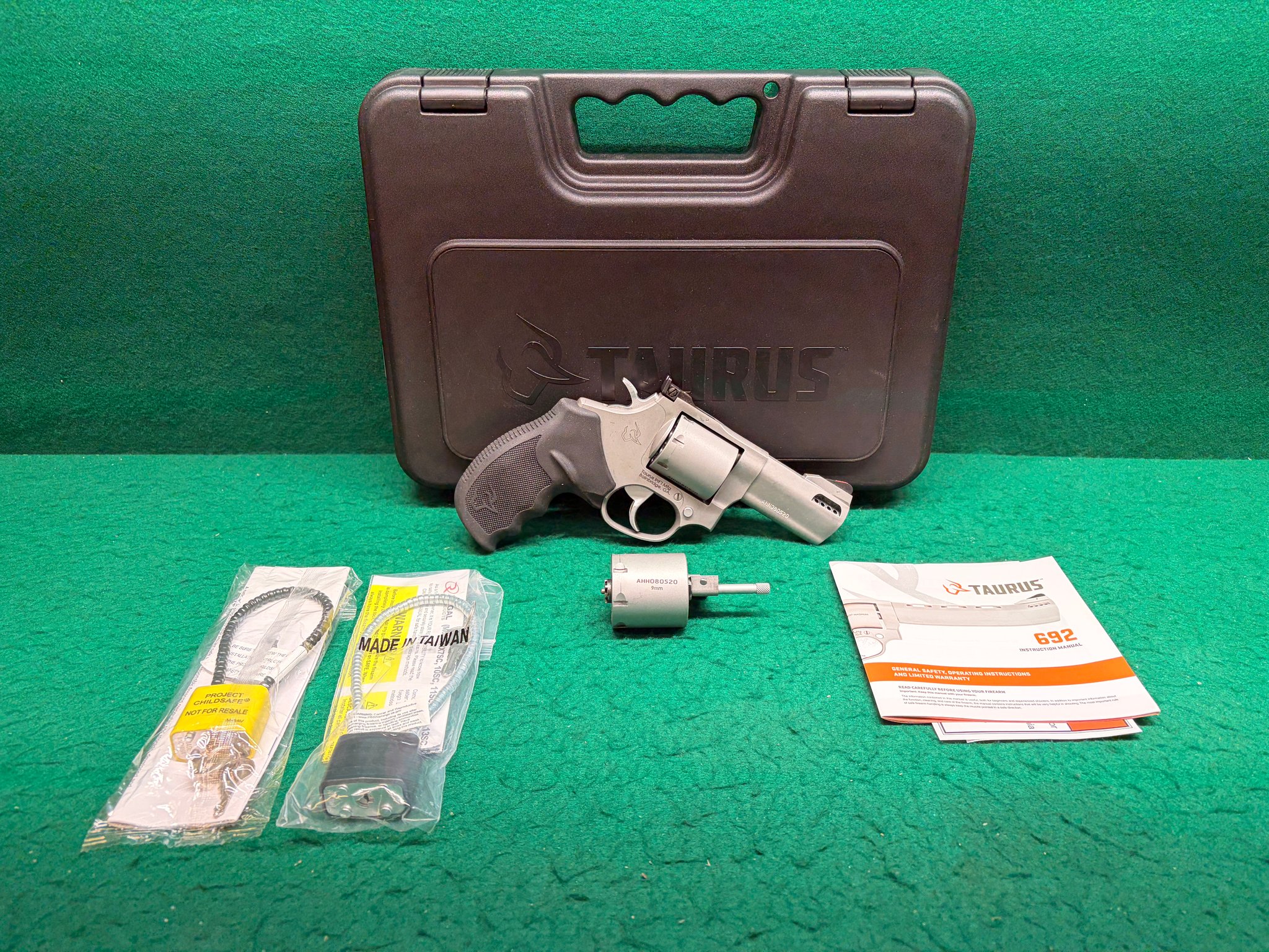 Taurus Model 692 Tracker 38 Special / 357 MAG / 9mm Luger Revolver with
