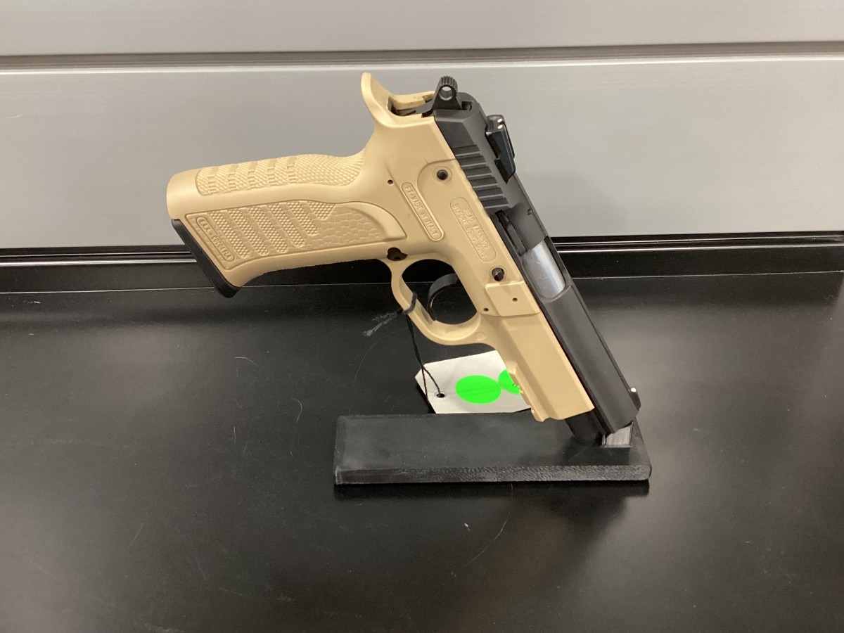 EAA Witness 9mm Police Trade-in Pistol